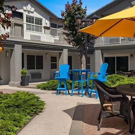 Days Inn By Wyndham Kelowna-3
