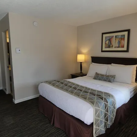 Recreation Inn And Suites Kelowna-3