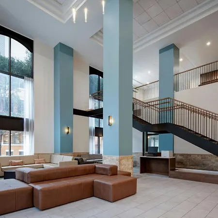 Springhill Suites By Marriott Dallas Downtown / West End-2