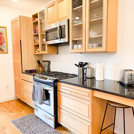 Capitol Hill Retreat-3