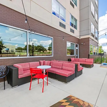 Tru By Hilton Kansas City Airport-3
