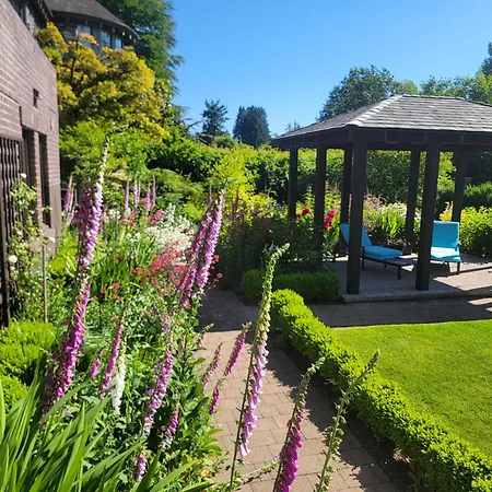 Shaughnessy Heritage Manor On Vancouver'S Westside Free Housekeeping Optional-2