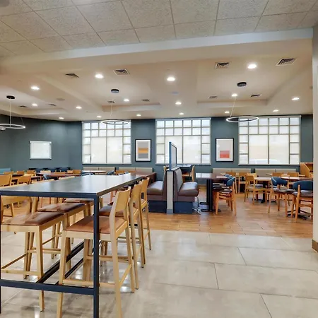 Drury Inn & Suites Dayton North-3