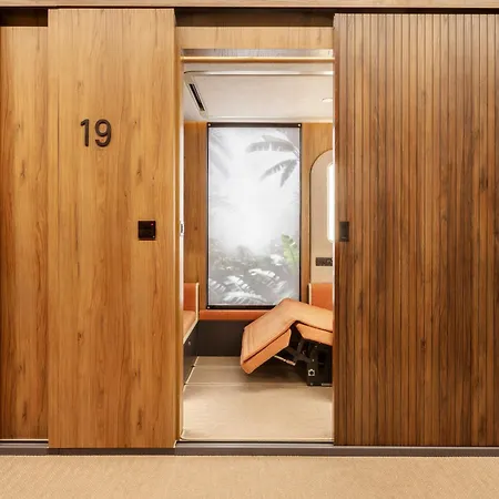 Sleepover - Lima Airport, The Only In-Terminal Sleep Pods-3