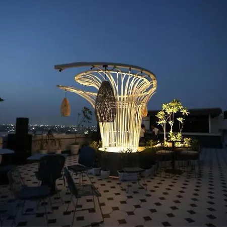 The Rainbow Retreat By Divine Hospitality-3