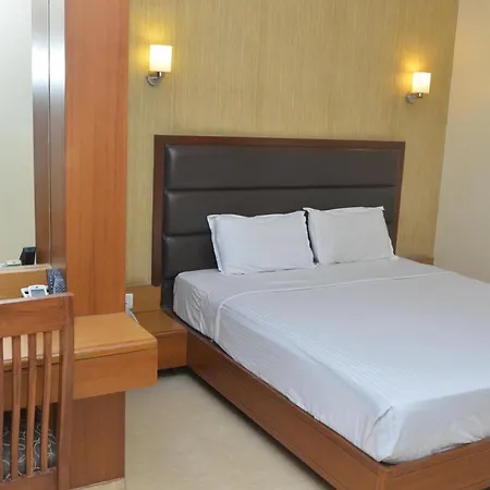 Hotel Ashray International, Sion - Near Bkc-3