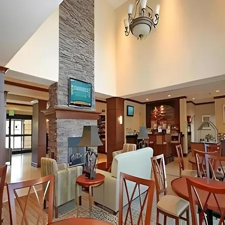 Staybridge Suites Newport News-3