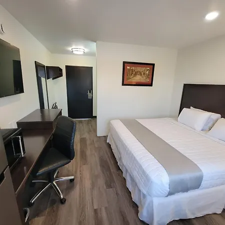 The Suite Inn Minot-3