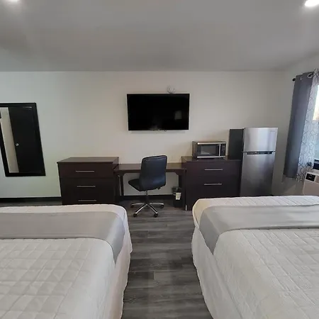 The Suite Inn Minot-2