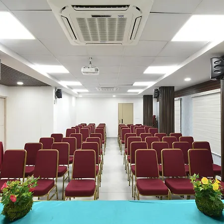 Hotel Regency Grande-3