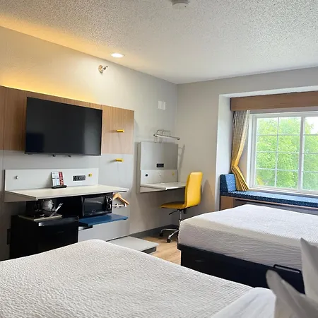 Microtel Inn & Suites By Wyndham Sioux Falls-3