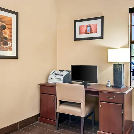 Comfort Inn Santa Fe South-3