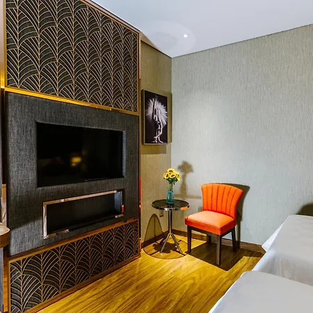 Winsuites Saigon Hotel - Complimentary Afternoon Tea & Refreshments-2