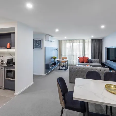 Deco Hotel Canberra-2