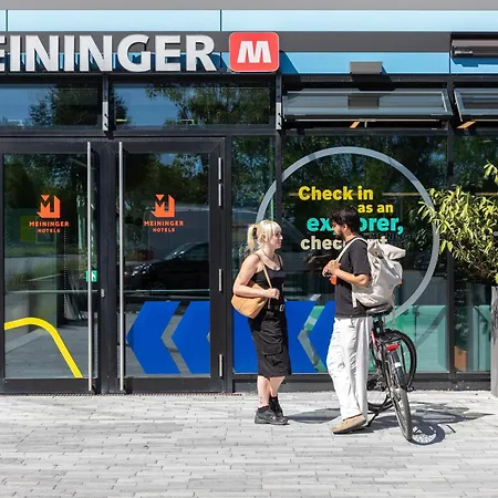 Meininger Hotel Berlin Airport-3