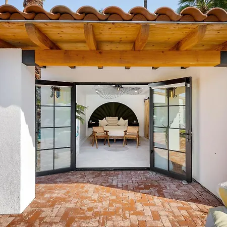 Casa De Tierra By Acme House Company-2