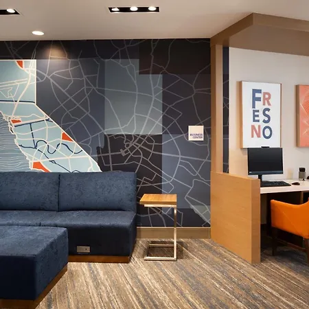 Holiday Inn Express & Suites Fresno Airport By Ihg-3