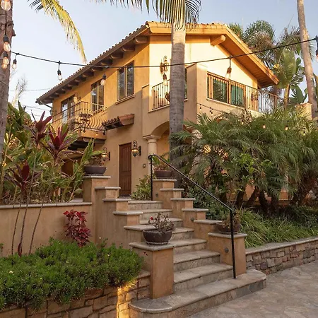 Oceanfront Luxury Home Sunset Views-2