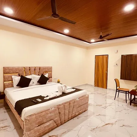 Hotel Br Palace - Airport Zone Shamshabad , Hyderabad-3