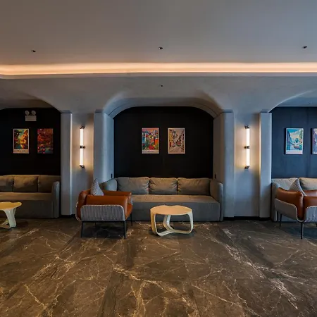 The Signature Hotel Saigon-3