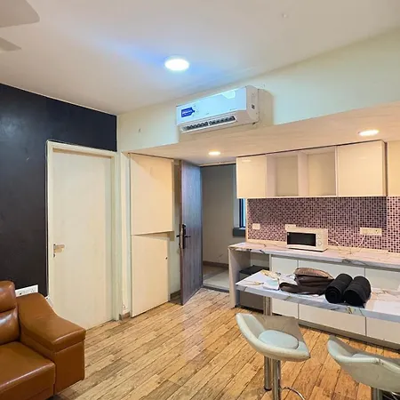 Rajhans Belliza By 7 Star Home Stay-2