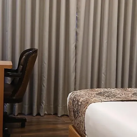 Shine Hospitality Premium-2