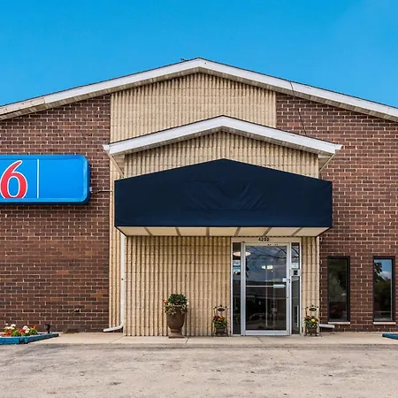 Motel 6-Madison, Wi - East-3