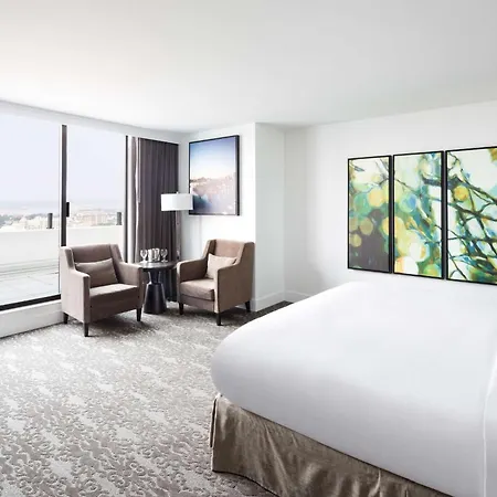 Doubletree By Hilton Hotel & Suites Victoria-3