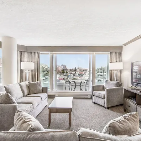 Victoria Regent Waterfront Hotel & Suites-3