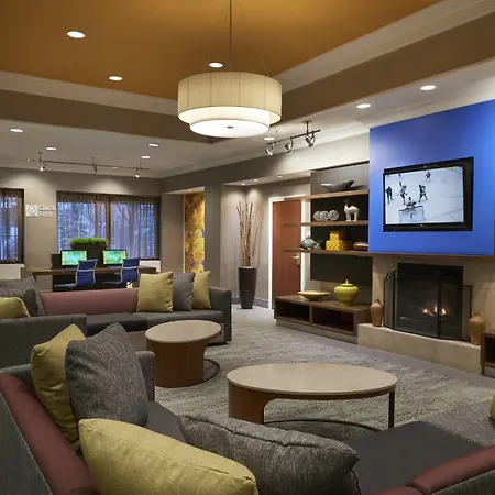 Courtyard By Marriott Toronto Downtown-3