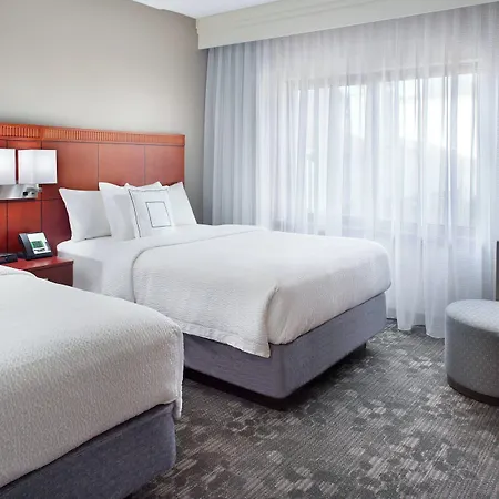 Courtyard By Marriott Greensboro-3