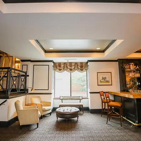 Dunhill Hotel-2
