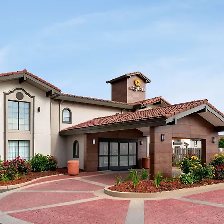 La Quinta Inn By Wyndham Columbus I-70E Reynoldsburg-2