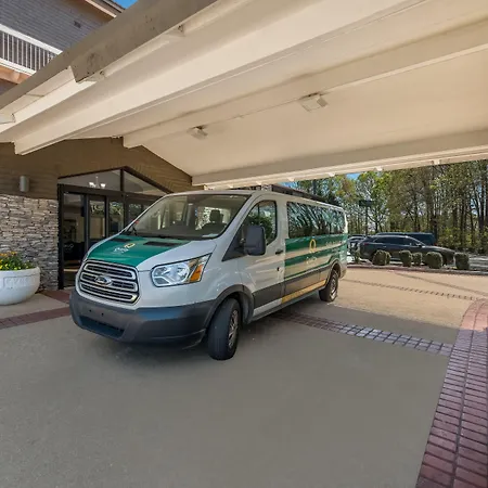 Quality Inn & Suites Airport-3