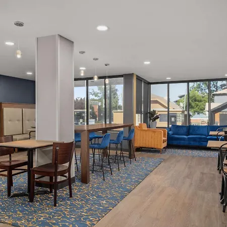 Hotel Westport Kansas City, Tapestry Collection By Hilton-3