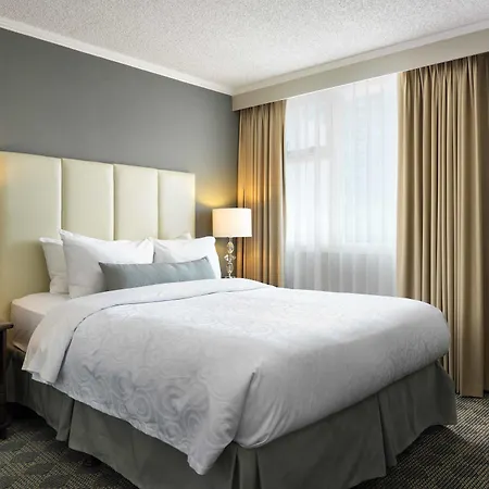 Chateau Victoria Hotel & Suites-2