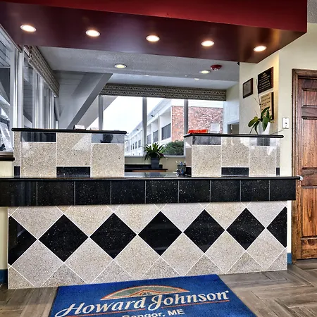 Howard Johnson By Wyndham Bangor-3