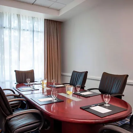 Sheraton Suites Philadelphia Airport-2