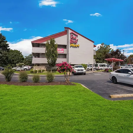 Red Roof Inn Plus+ Nashville Airport-3