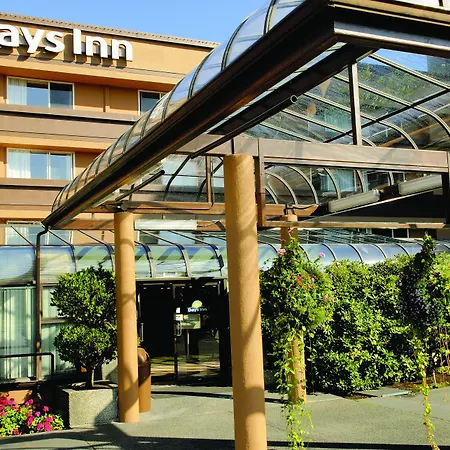 Days Inn By Wyndham Victoria On The Harbour-2