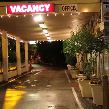 Caravelle Inn Extended Stay-2