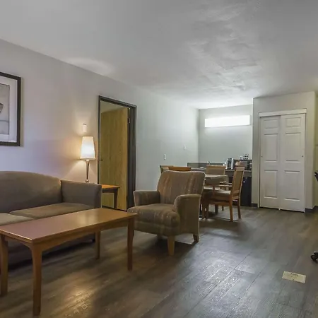 Quality Inn & Suites-2