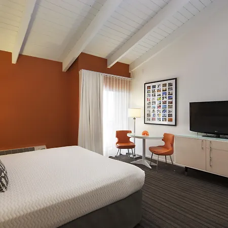 Inn At Venice Beach-2