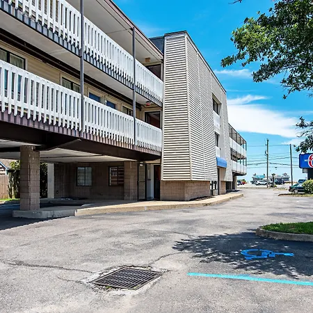Budget Inn-Norfolk, Va - Oceanview-3