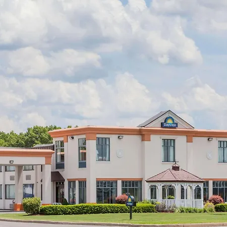 Days Inn By Wyndham Windsor Locks / Bradley Intl Airport-3