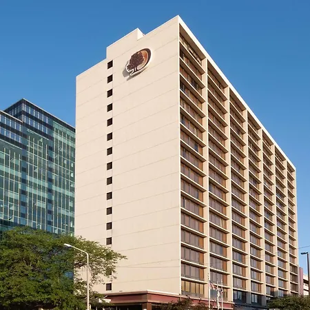 Doubletree By Hilton Hotel Cleveland Downtown - Lakeside-3
