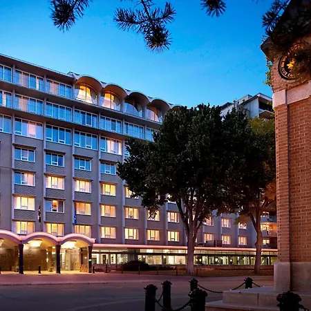 Sheraton Cavalier Saskatoon Hotel-2