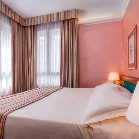 Hotel Crivi'S-3