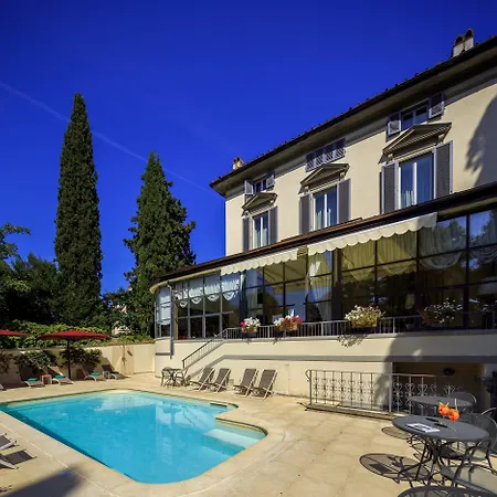 Hotel Villa Carlotta-3