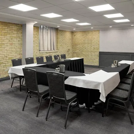 Delta Hotels By Marriott London Armouries-3